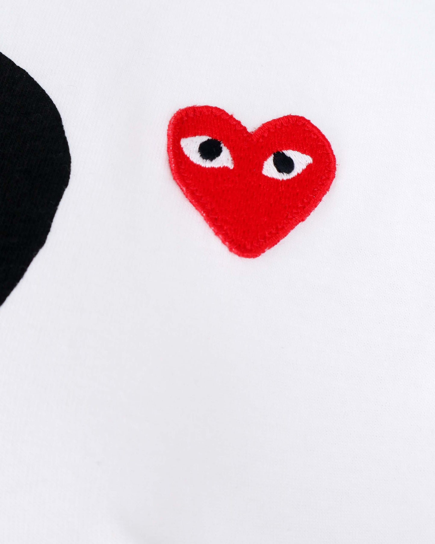 MULTI LOGO T-SHIRT IN WHITE