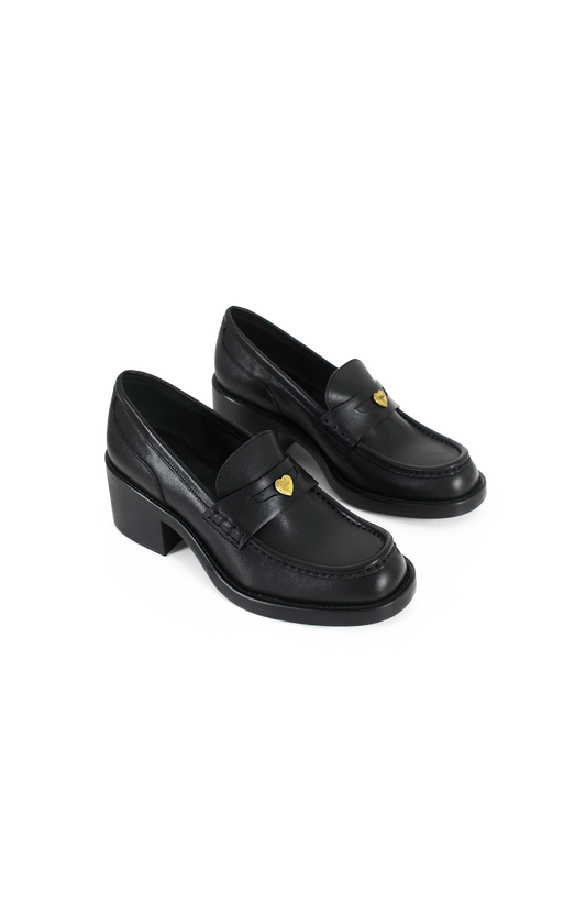 Heeled Loafers in Black