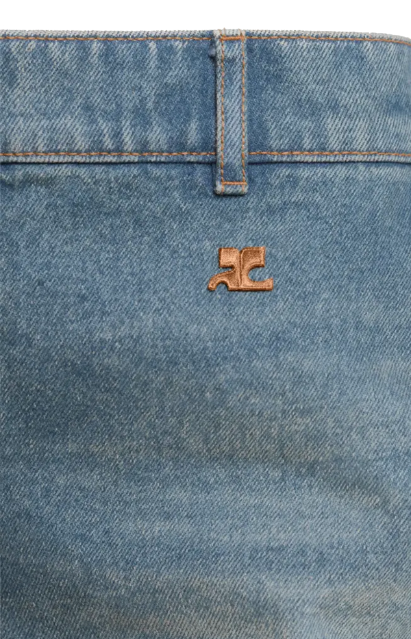 Wide-Leg Jeans