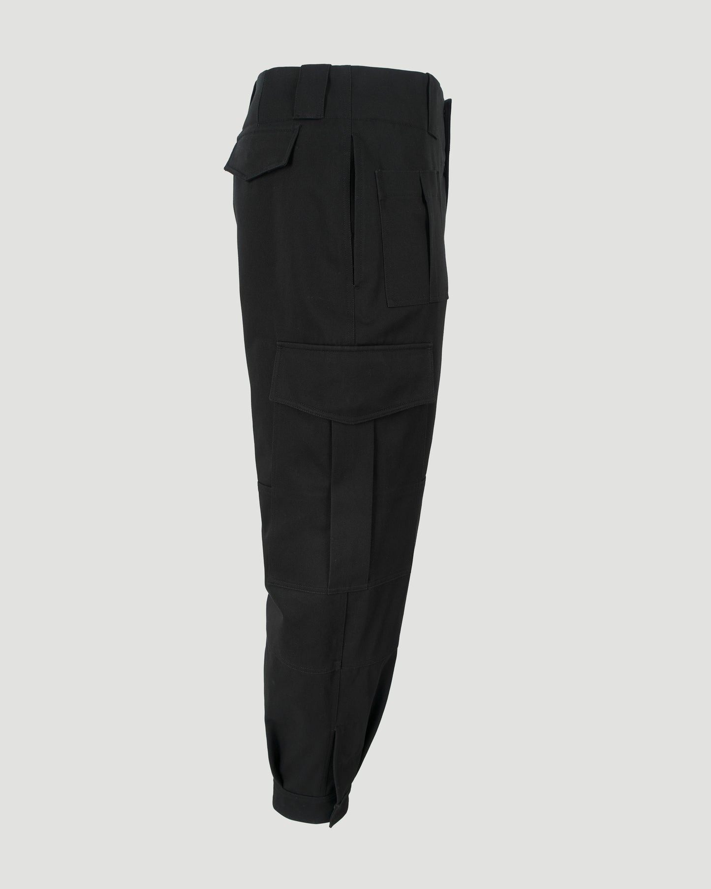 MILITARY CARGO TROUSERS IN BLACK