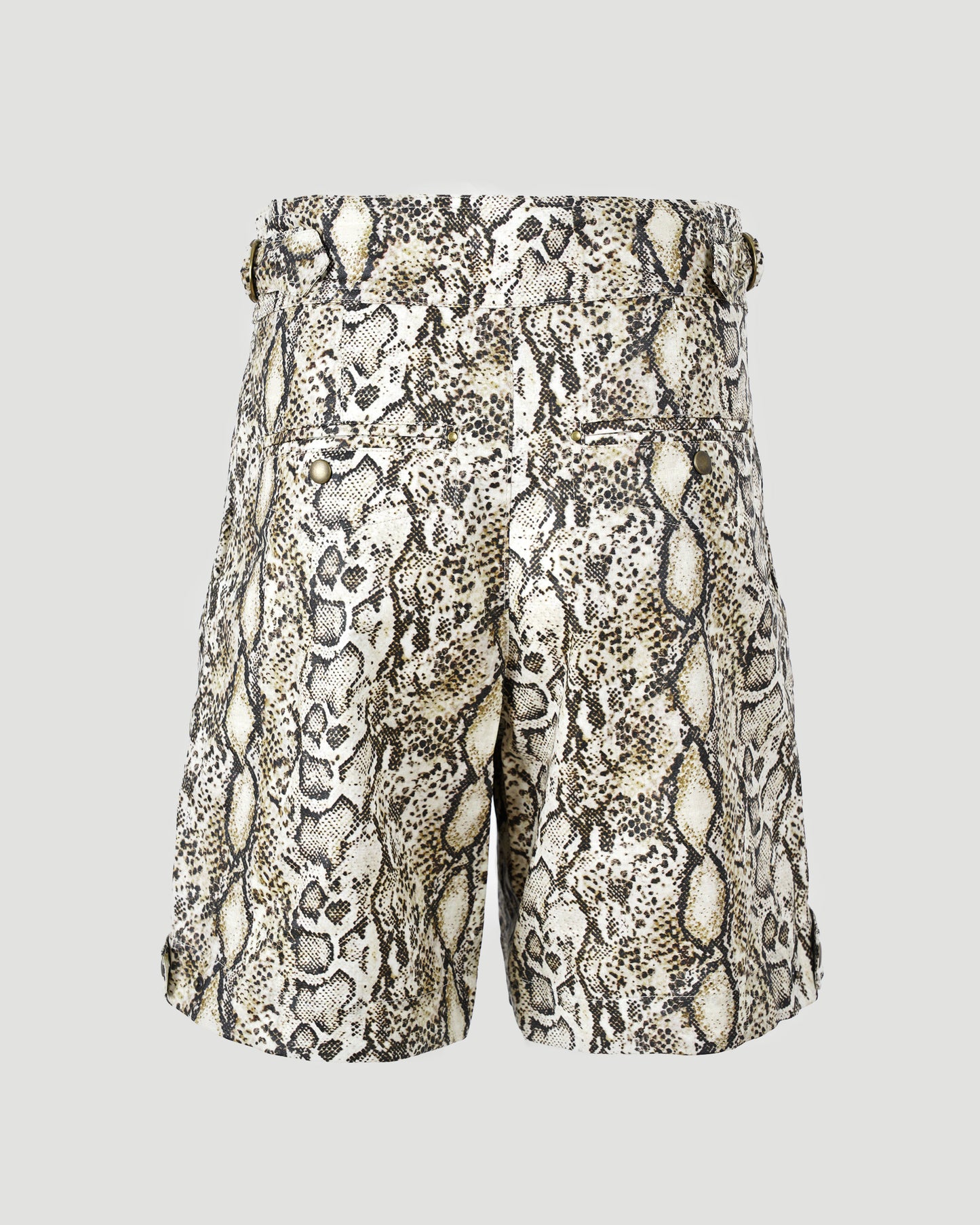 Felize Shorts in Natural