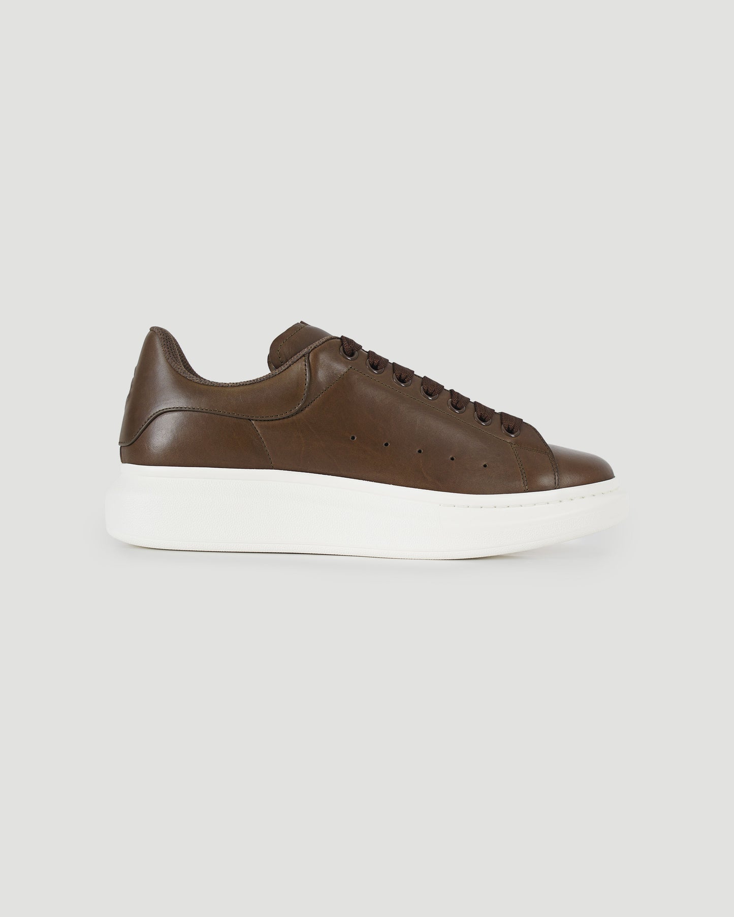 Oversized Sneakers in Military Brown