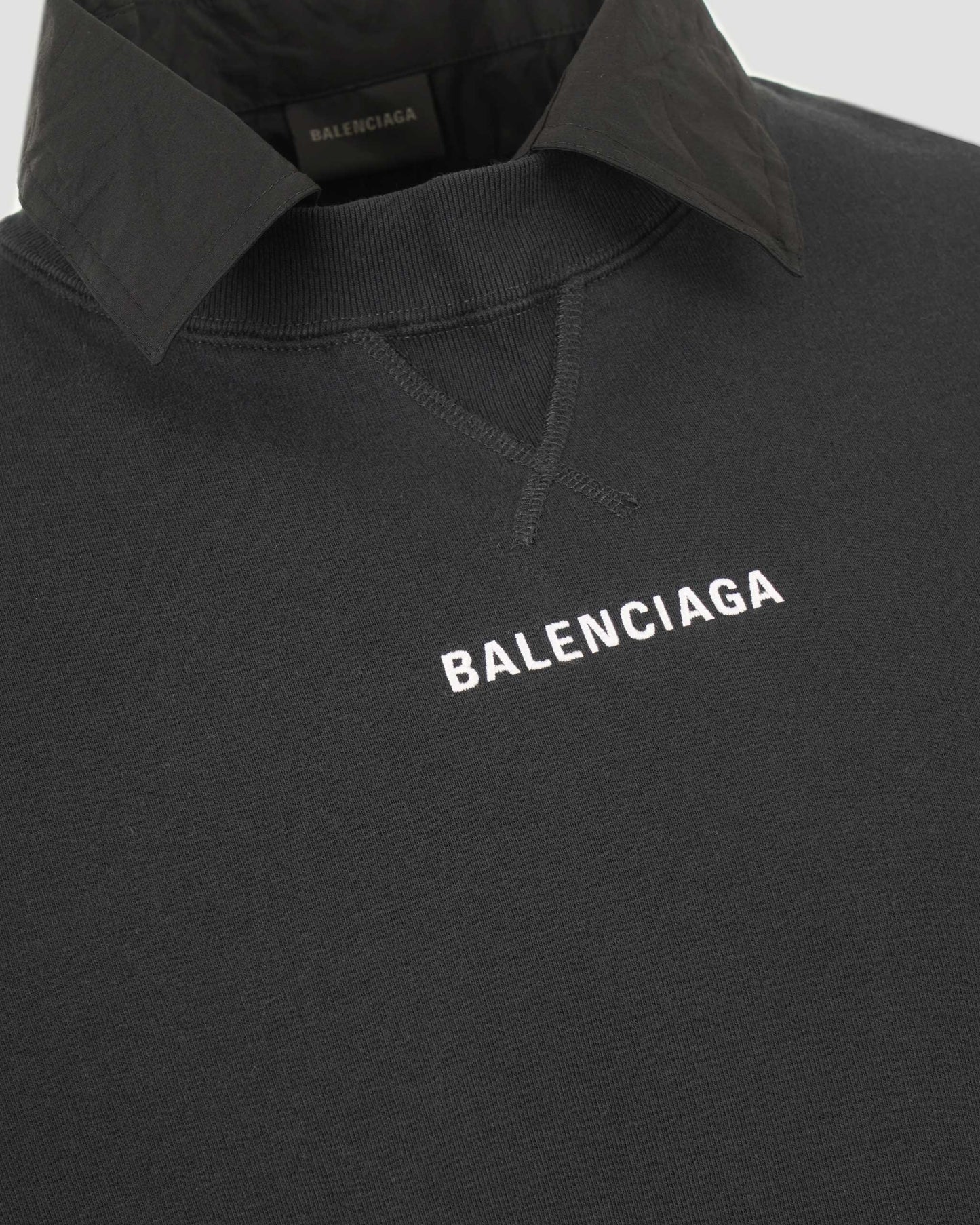 Shirt Collar Crewneck in Faded Black
