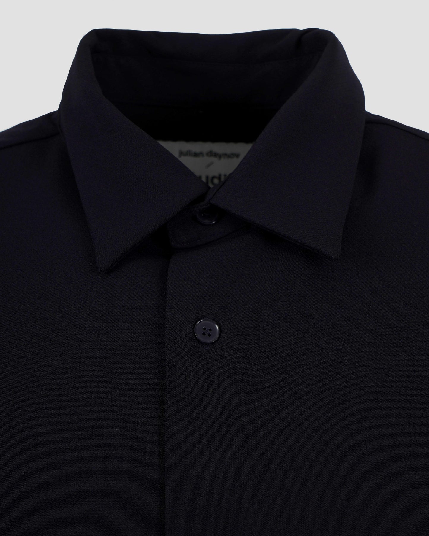 OVERSIZED SHIRT IN NAVY BLUE