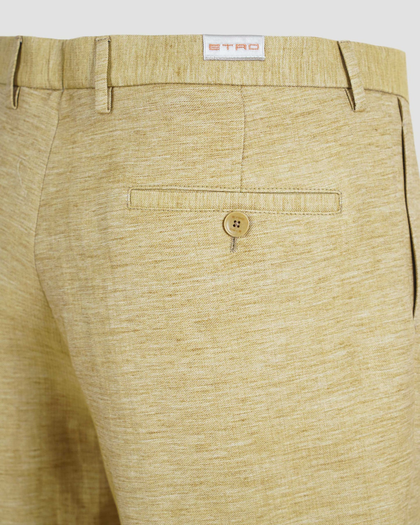 Bermuda Shorts in Light Brown