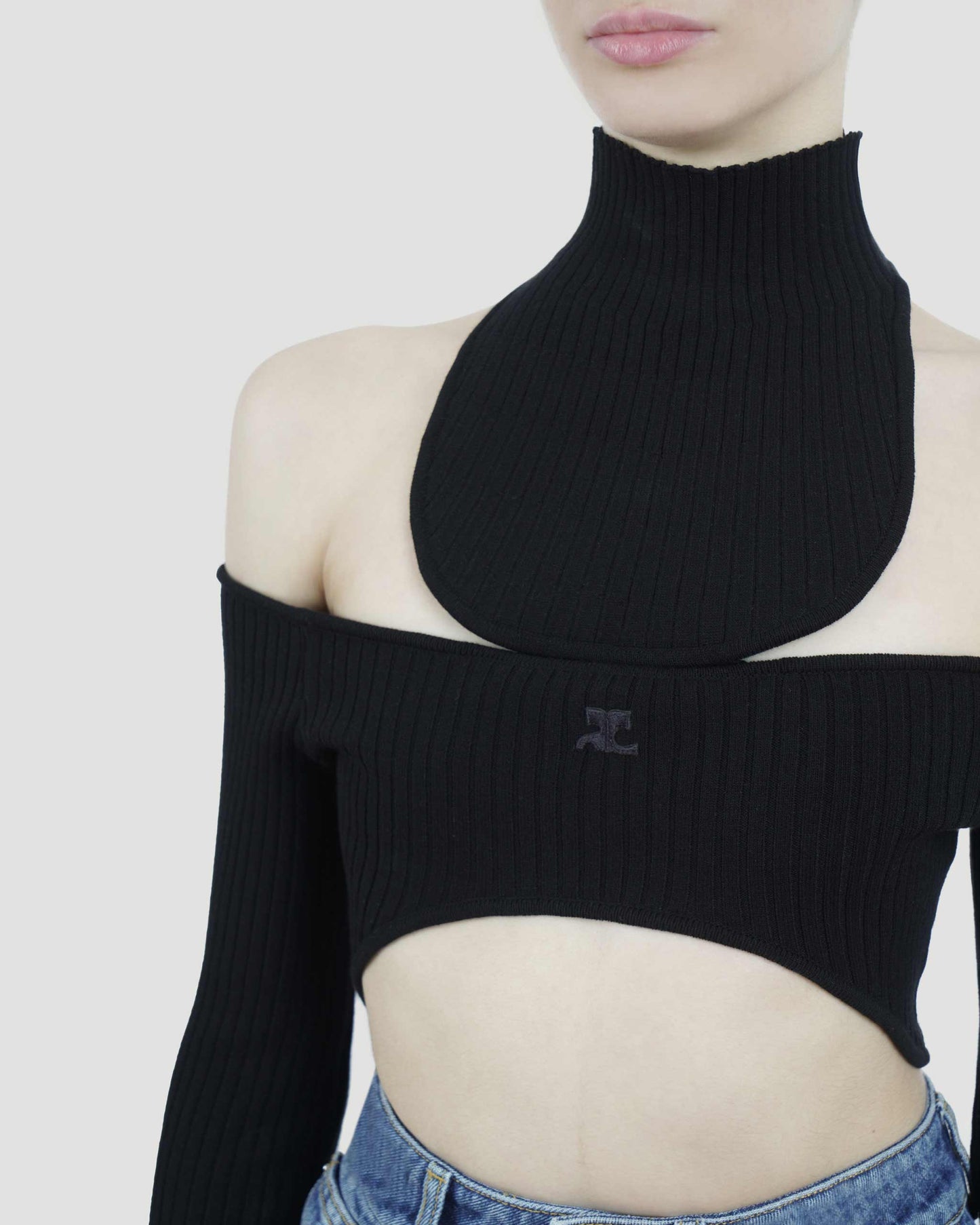 Cut-out jumper in black