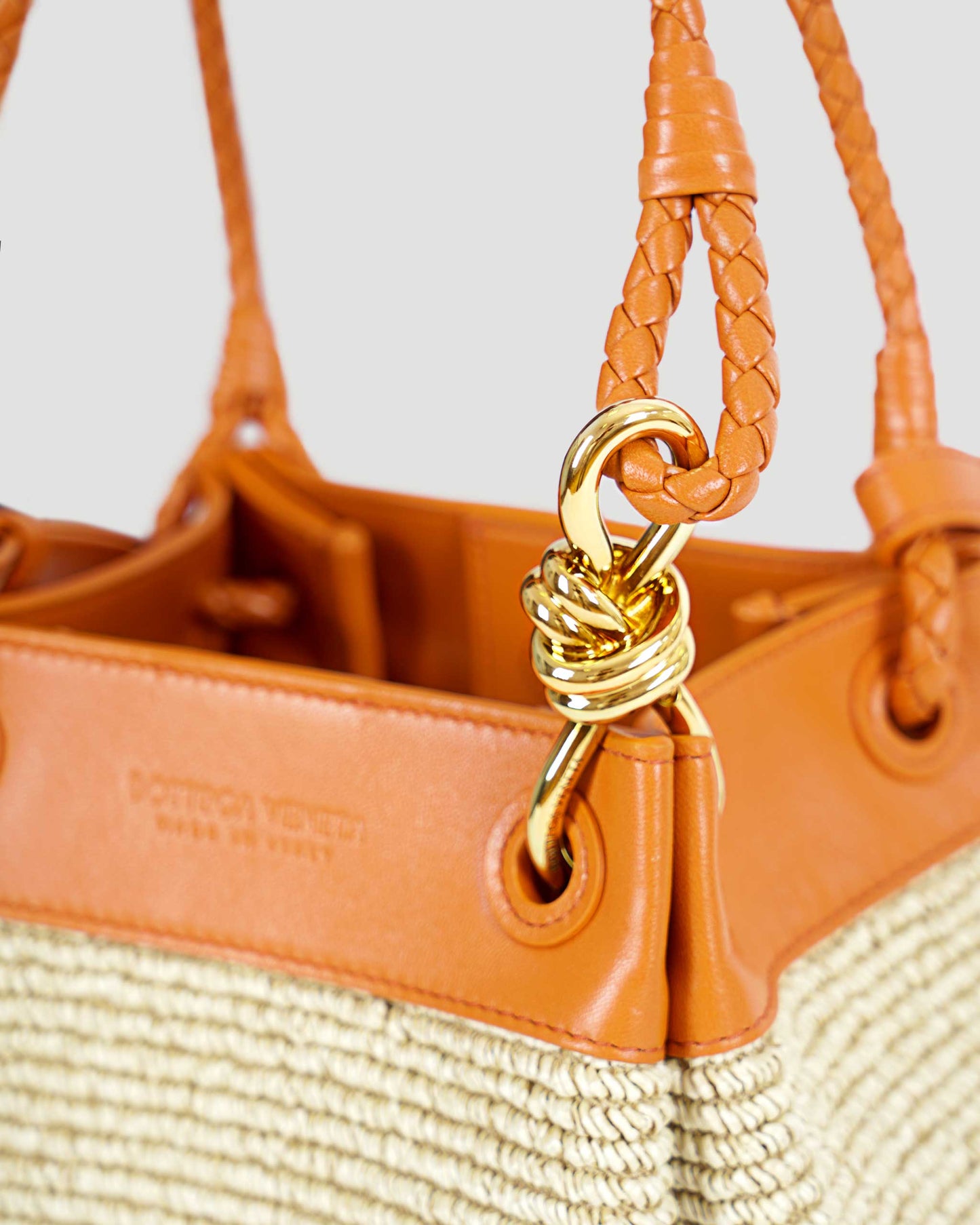 Small Parachute Bag in Raffia And Leather