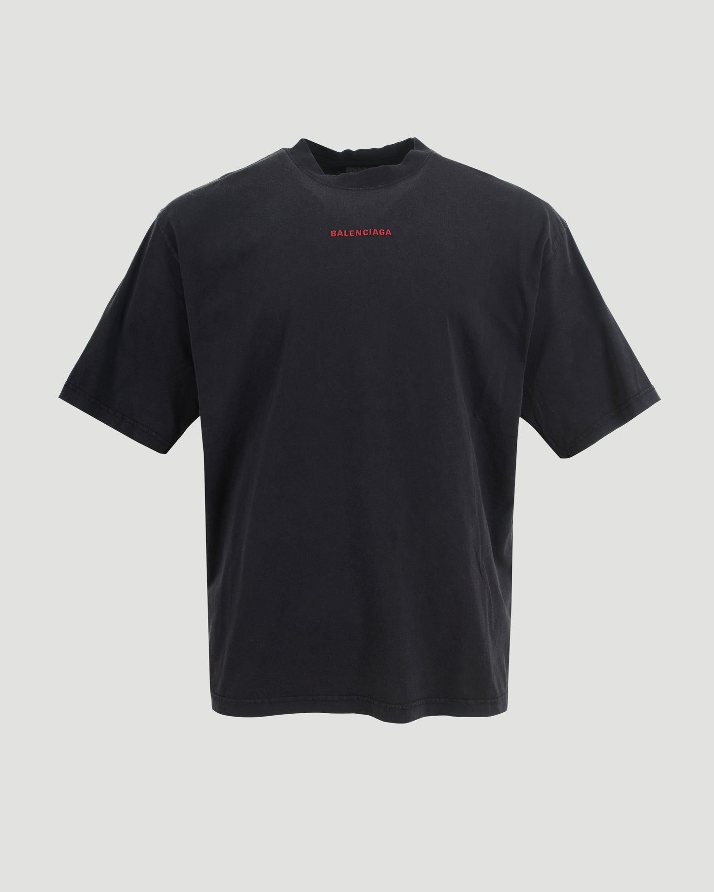 T-Shirt Medium Fit in Faded Black