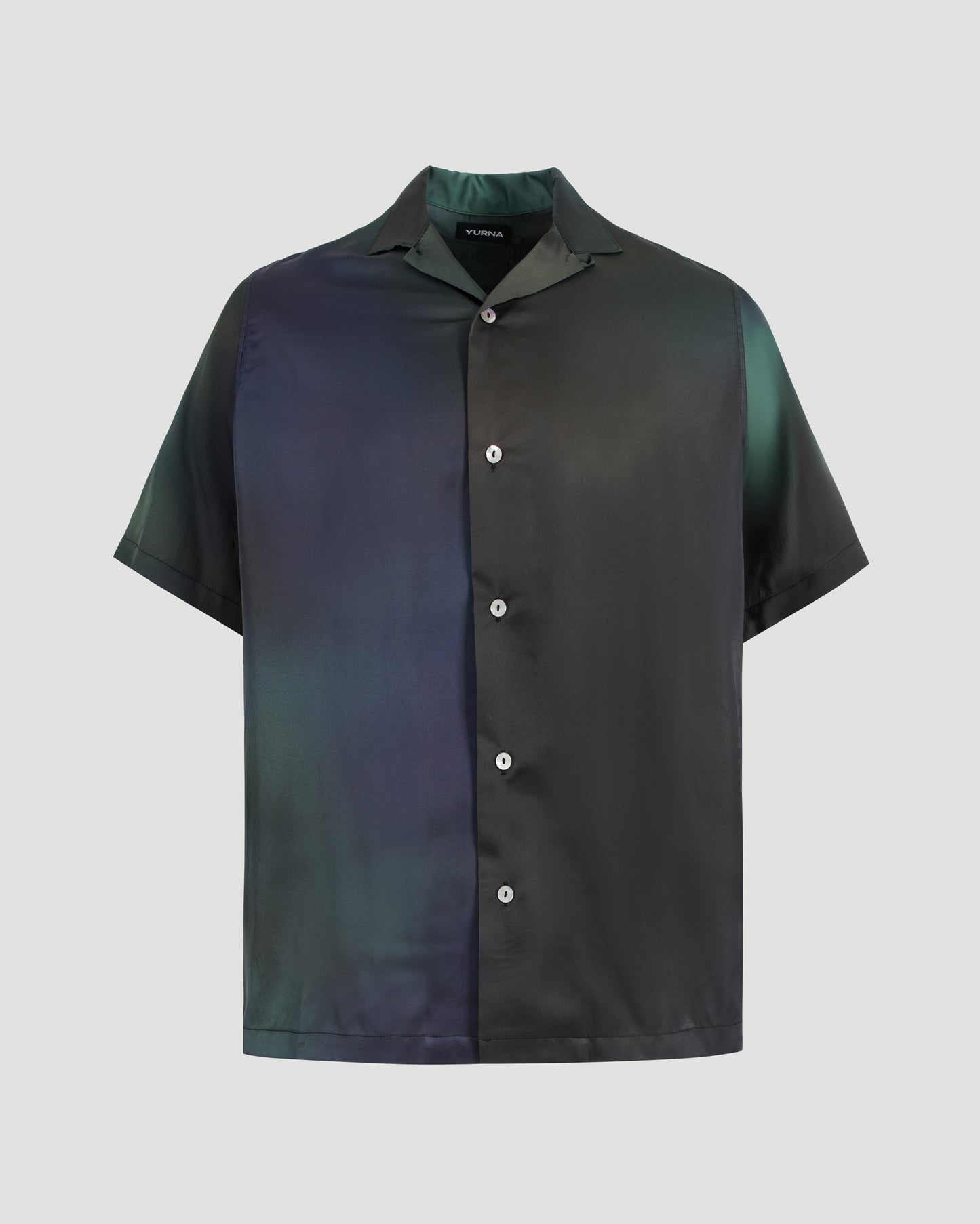Printed Short-Sleeve Shirt in Dark Green