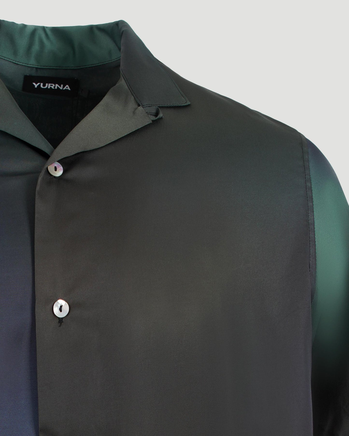 Printed Short-Sleeve Shirt in Dark Green
