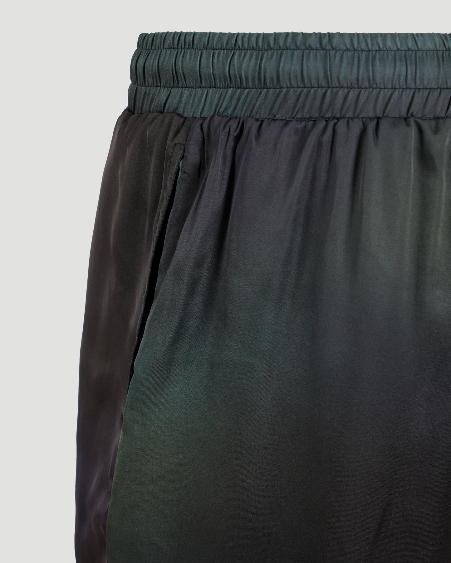 Printed Shorts in Dark Green