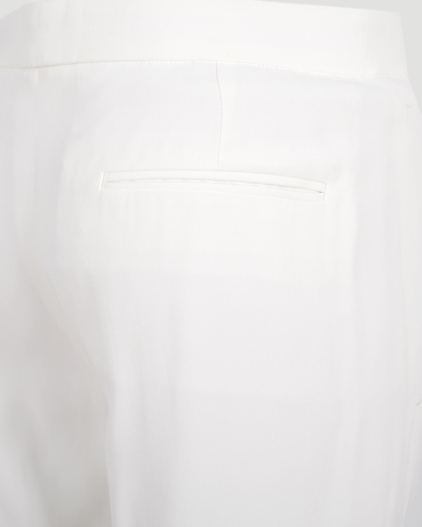 Leaf Crepe Cigarette Trouser in Light Ivory
