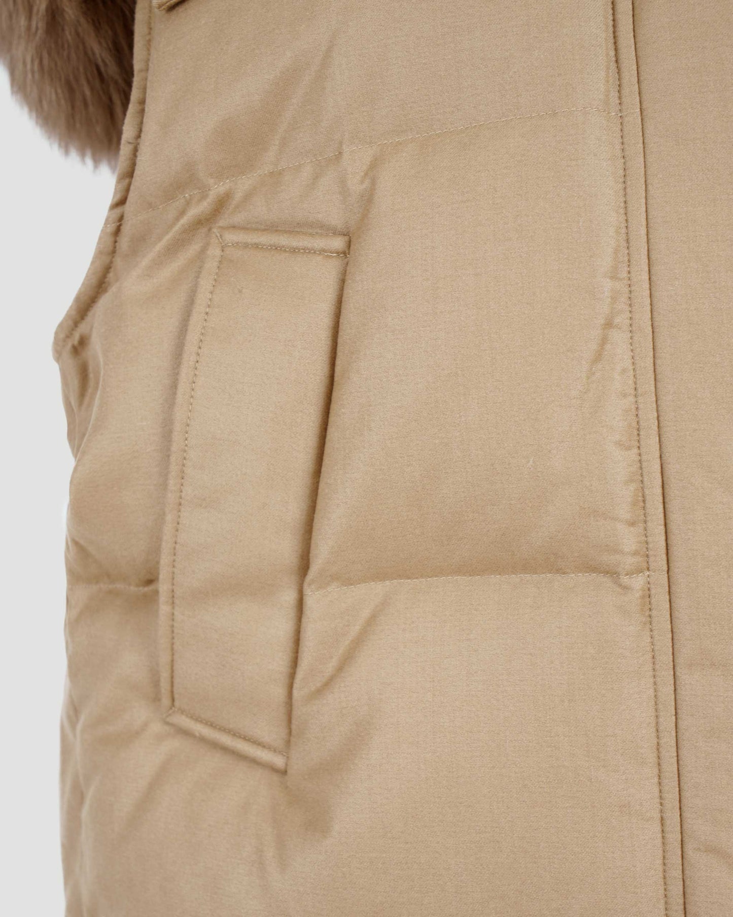 Flannel Gilet With Fox Fur Collar