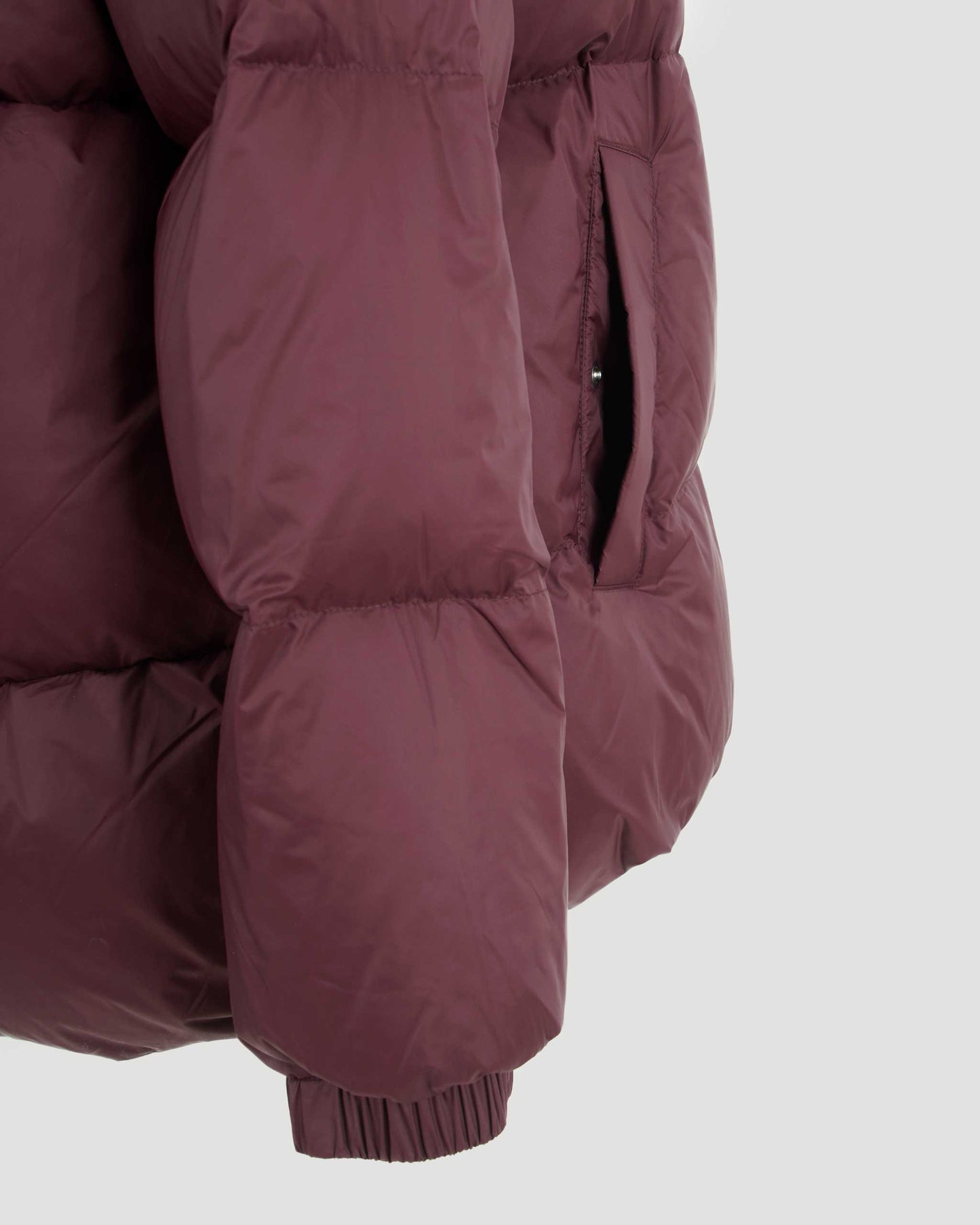 Mid-Length Down Jacket With Fluffy Lambswool Trim