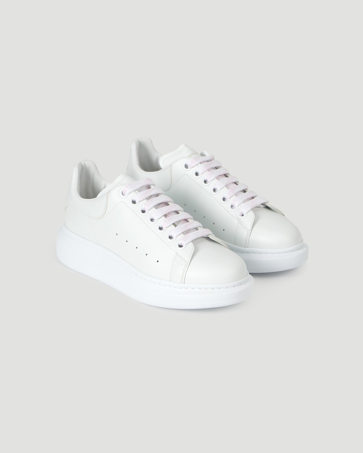 OVERSIZED SNEKAERS IN TOTAL WHITE