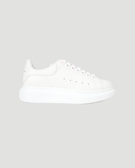 OVERSIZED SNEKAERS IN TOTAL WHITE