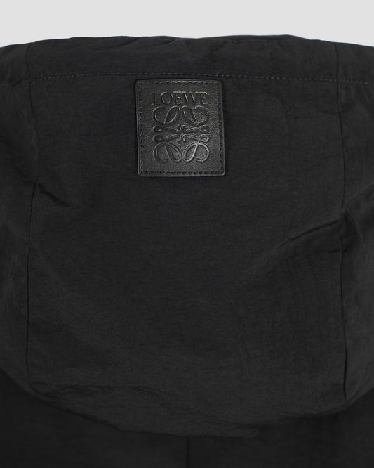 Hooded jacket in nylon