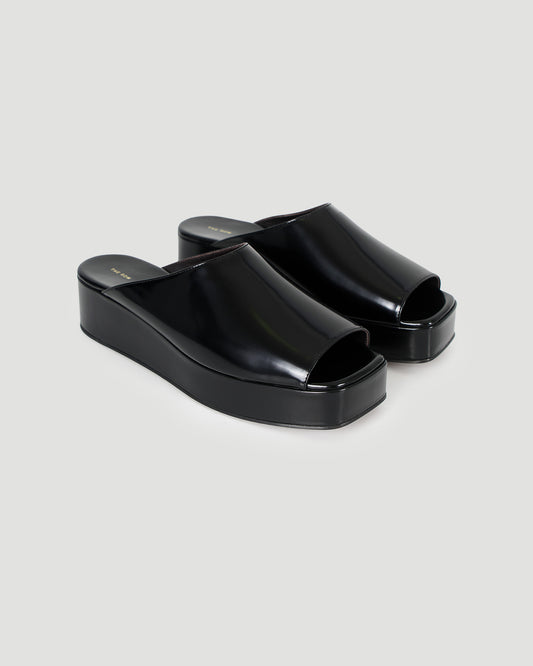Emi Flatform Sandal in Leather