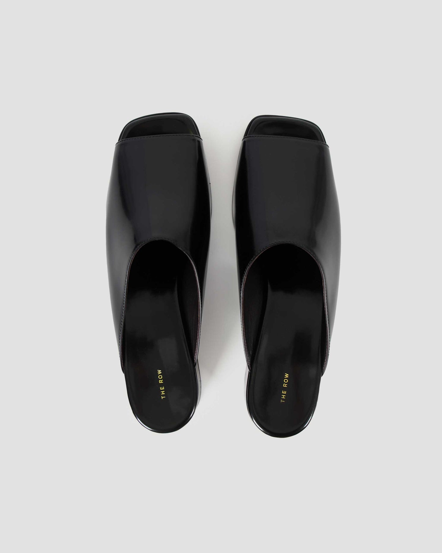 Emi Flatform Sandal in Leather