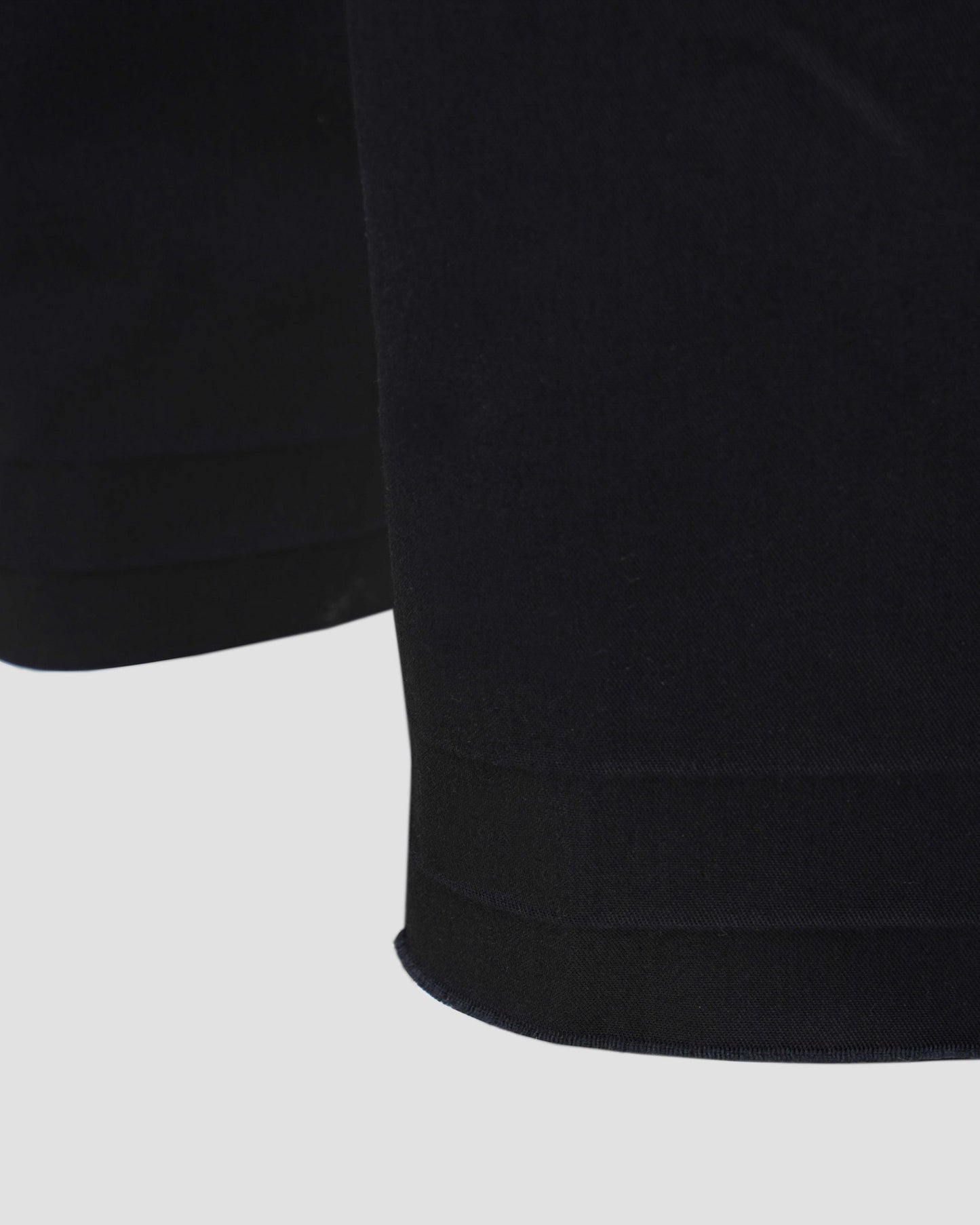CASUAL PANTS IN BLACK