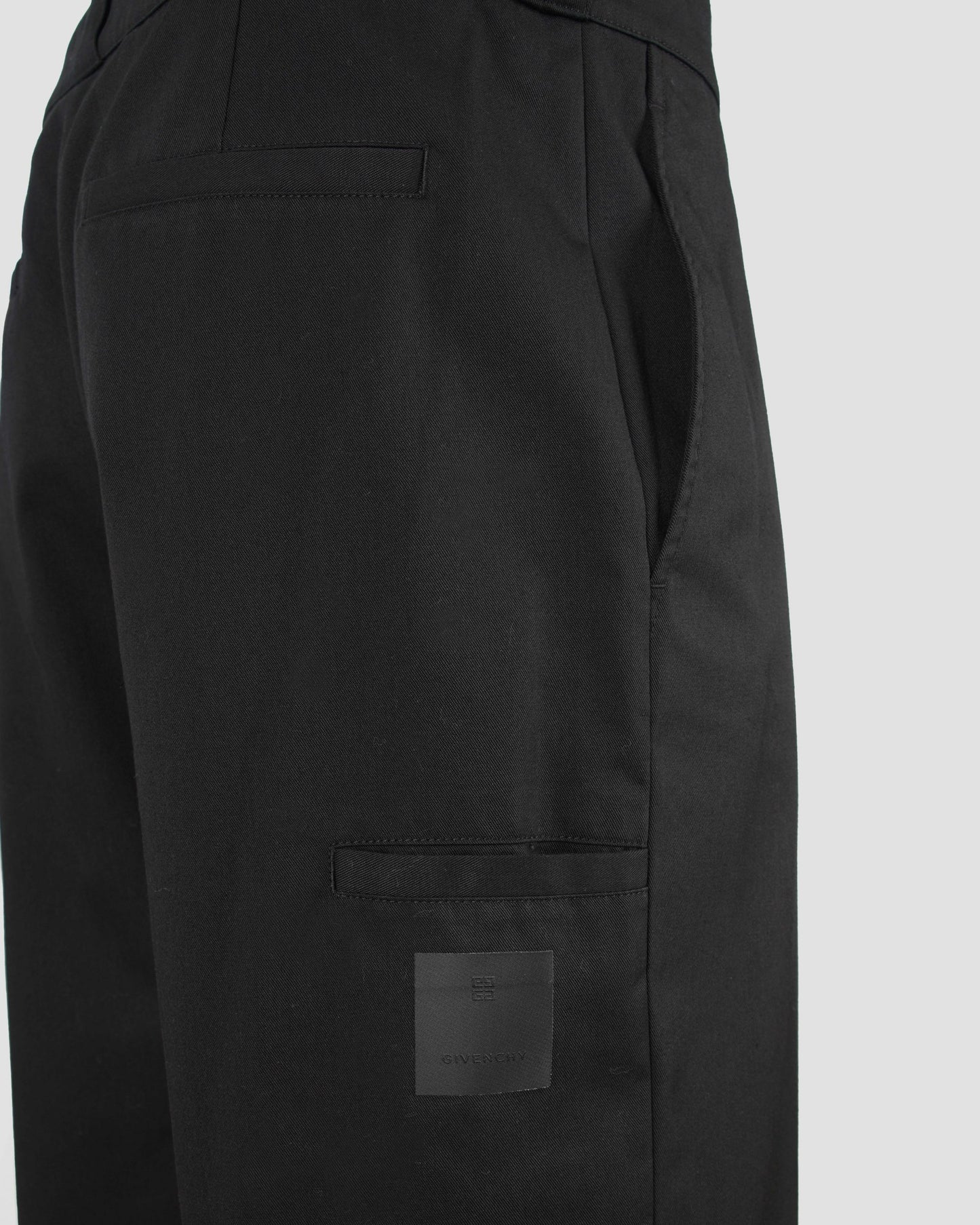 CASUAL PANTS IN BLACK