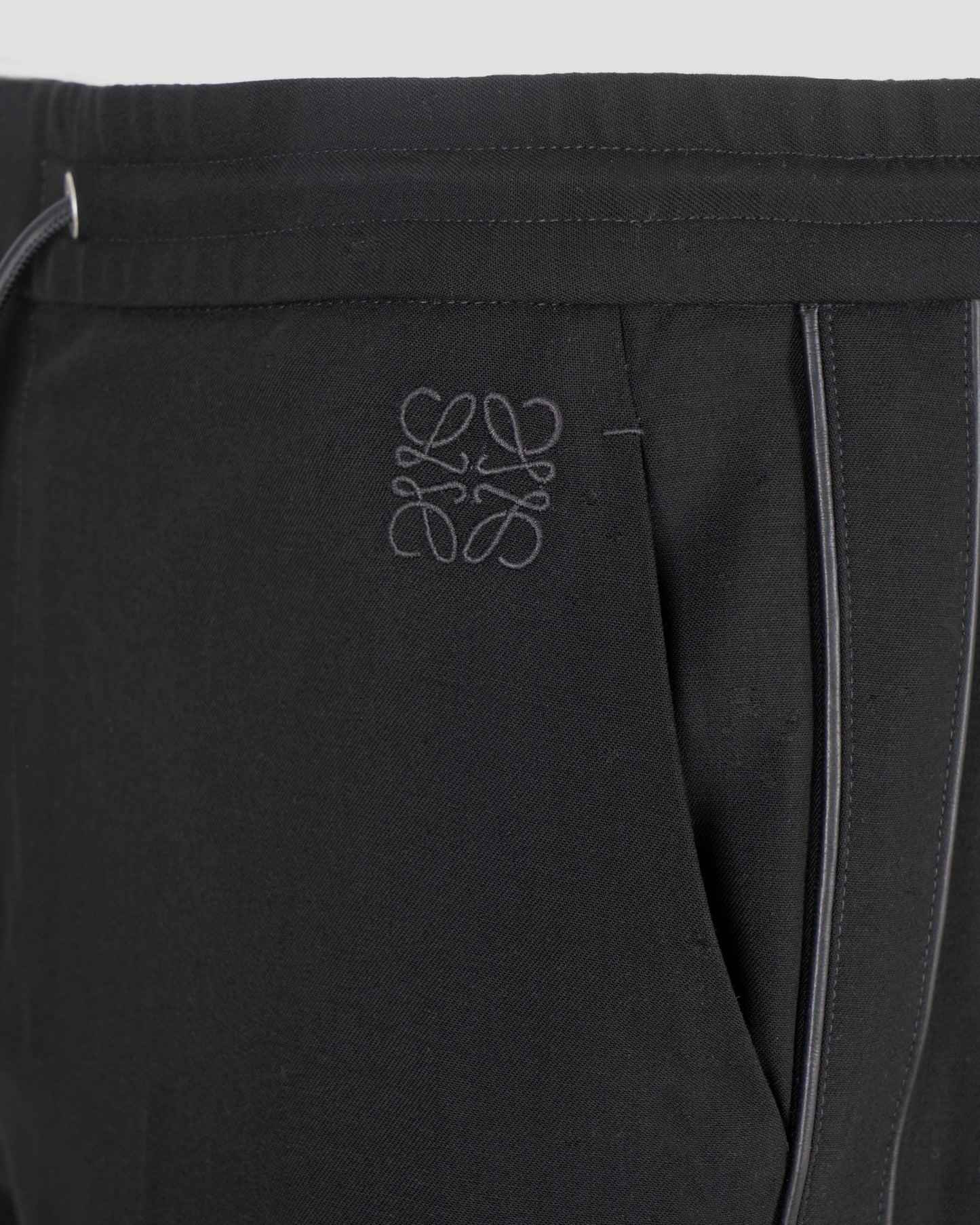 TRACKSUIT TROUSERS IN BLACK