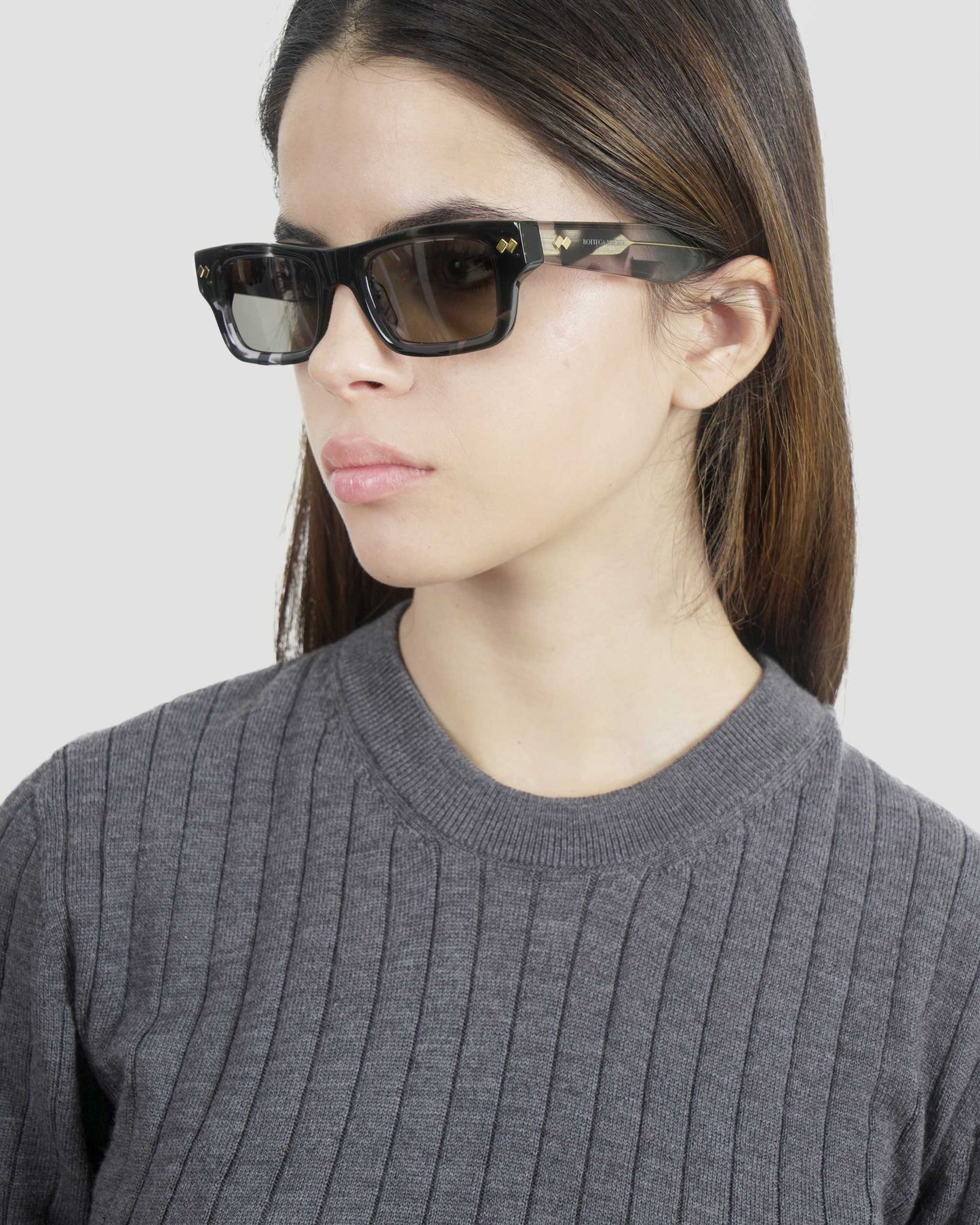 Dizzy Square Sunglasses in Havana Gold
