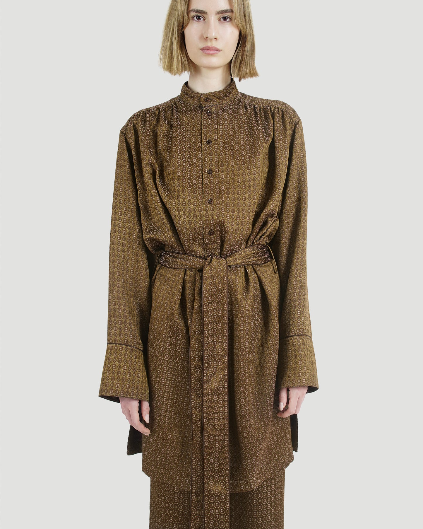 Dress in medallion jacquard
