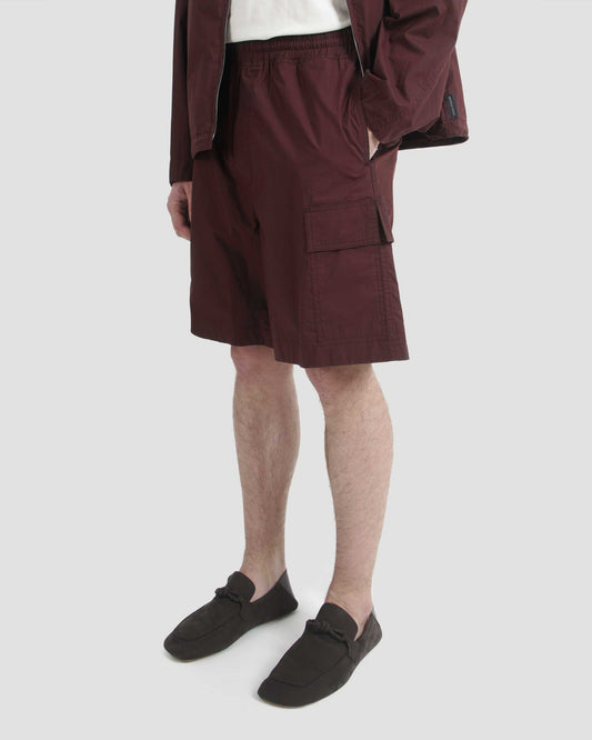 Resinated Cotton Cargo Shorts in Burgundy