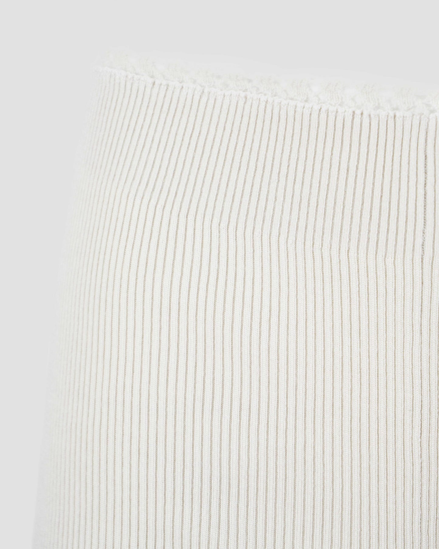 Fitted rib shorts In Ecru