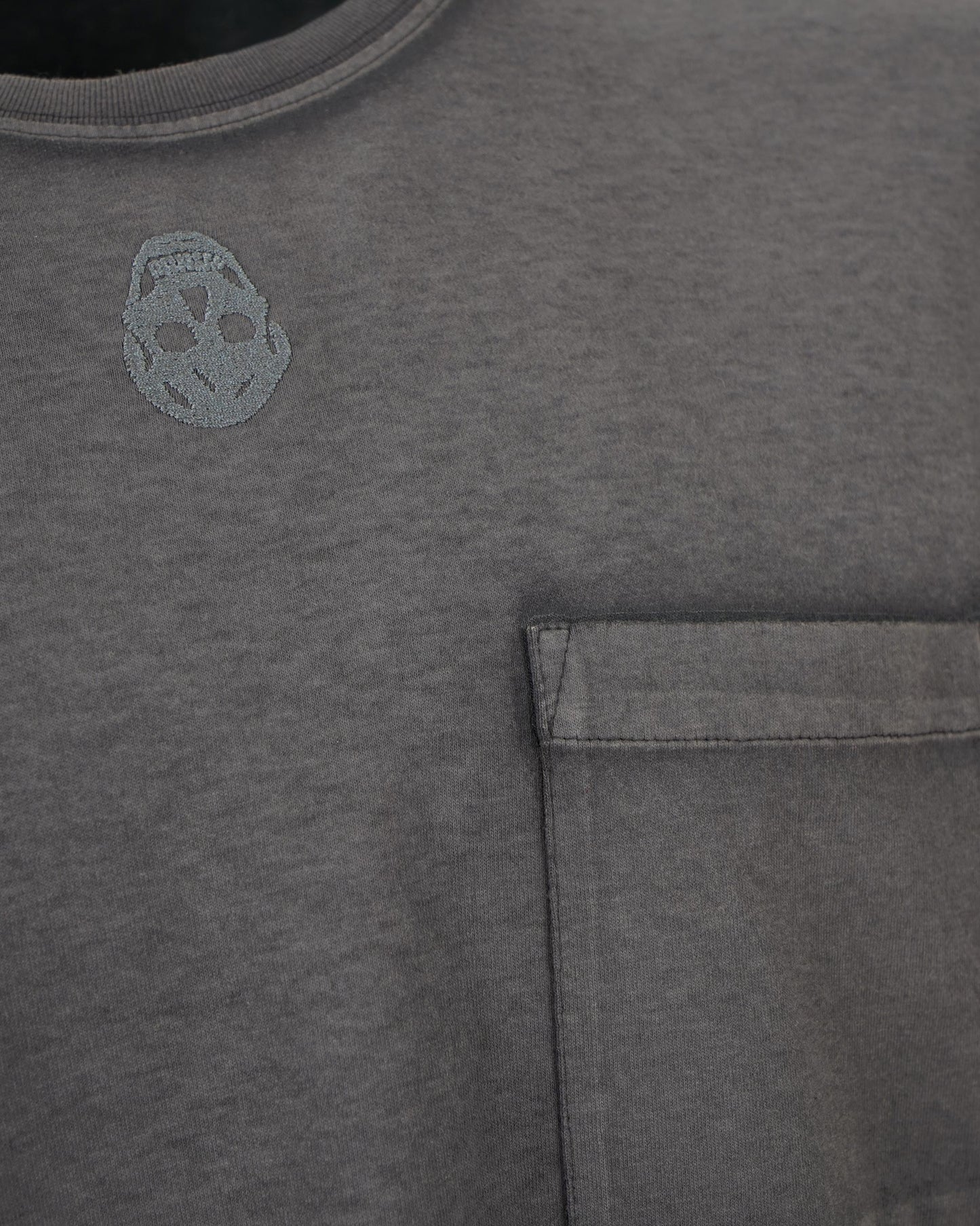 Skull T-shirt in Black