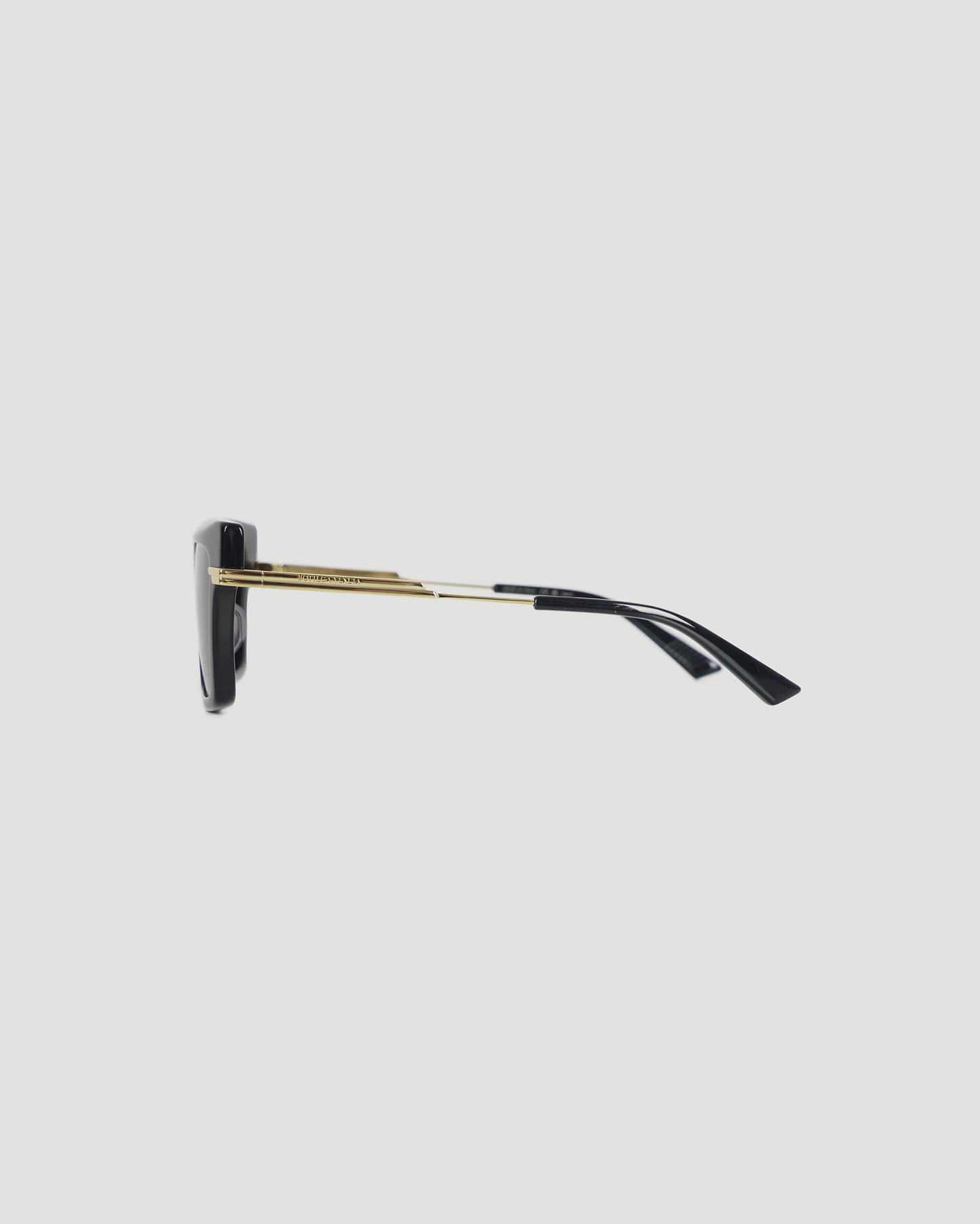 BLACK SUNGLASSES IN ACETATE AND METAL