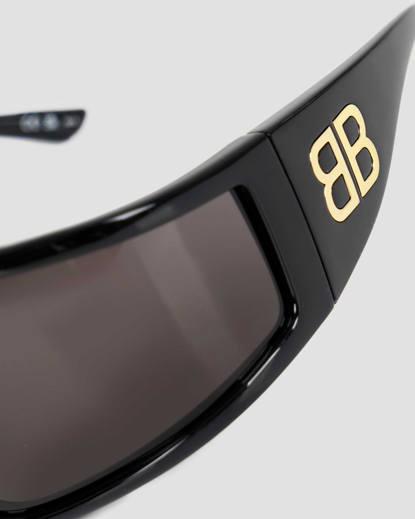 Sunset D-frame Sunglasses in Gold