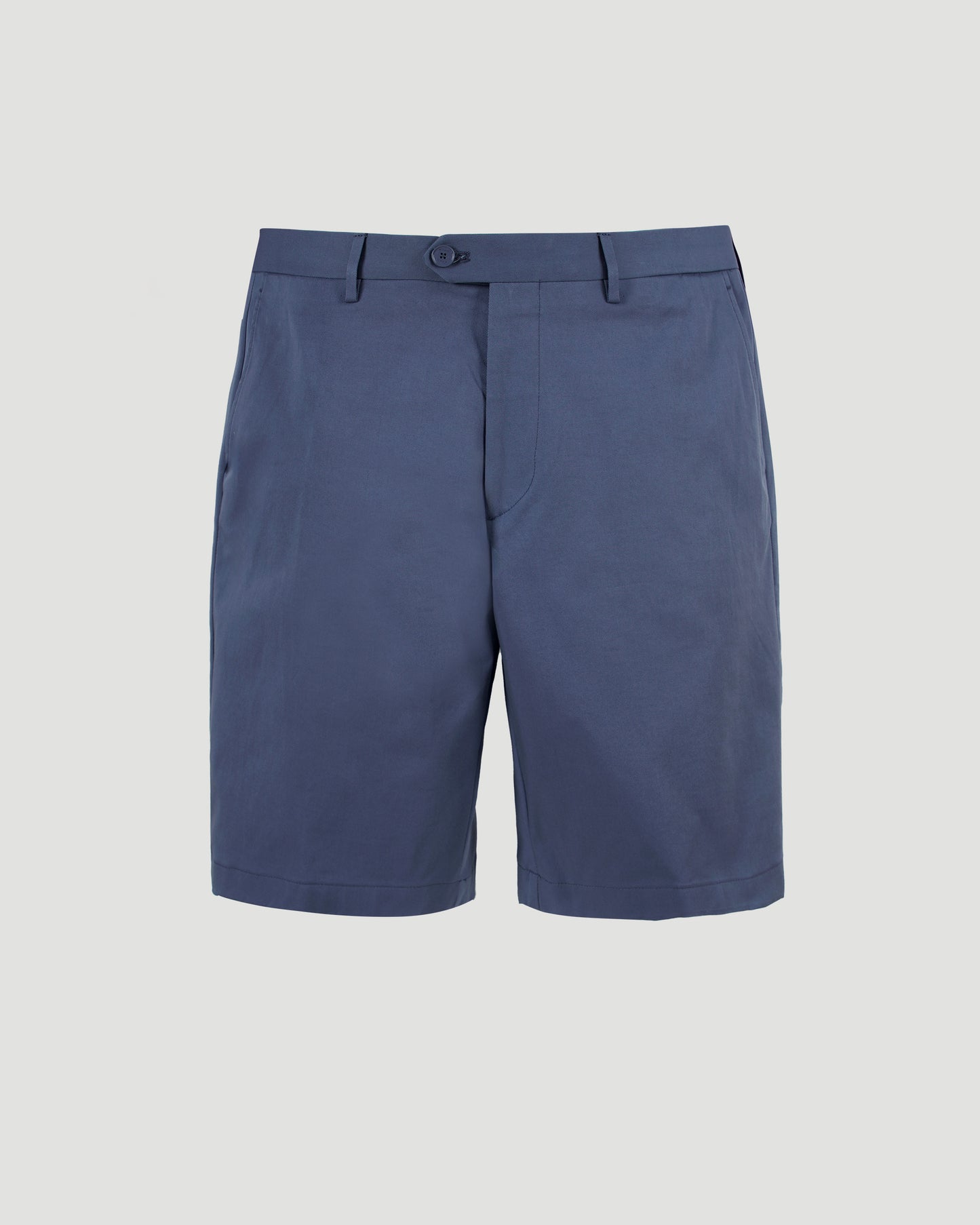 Linen Bermuda Shorts in Navy