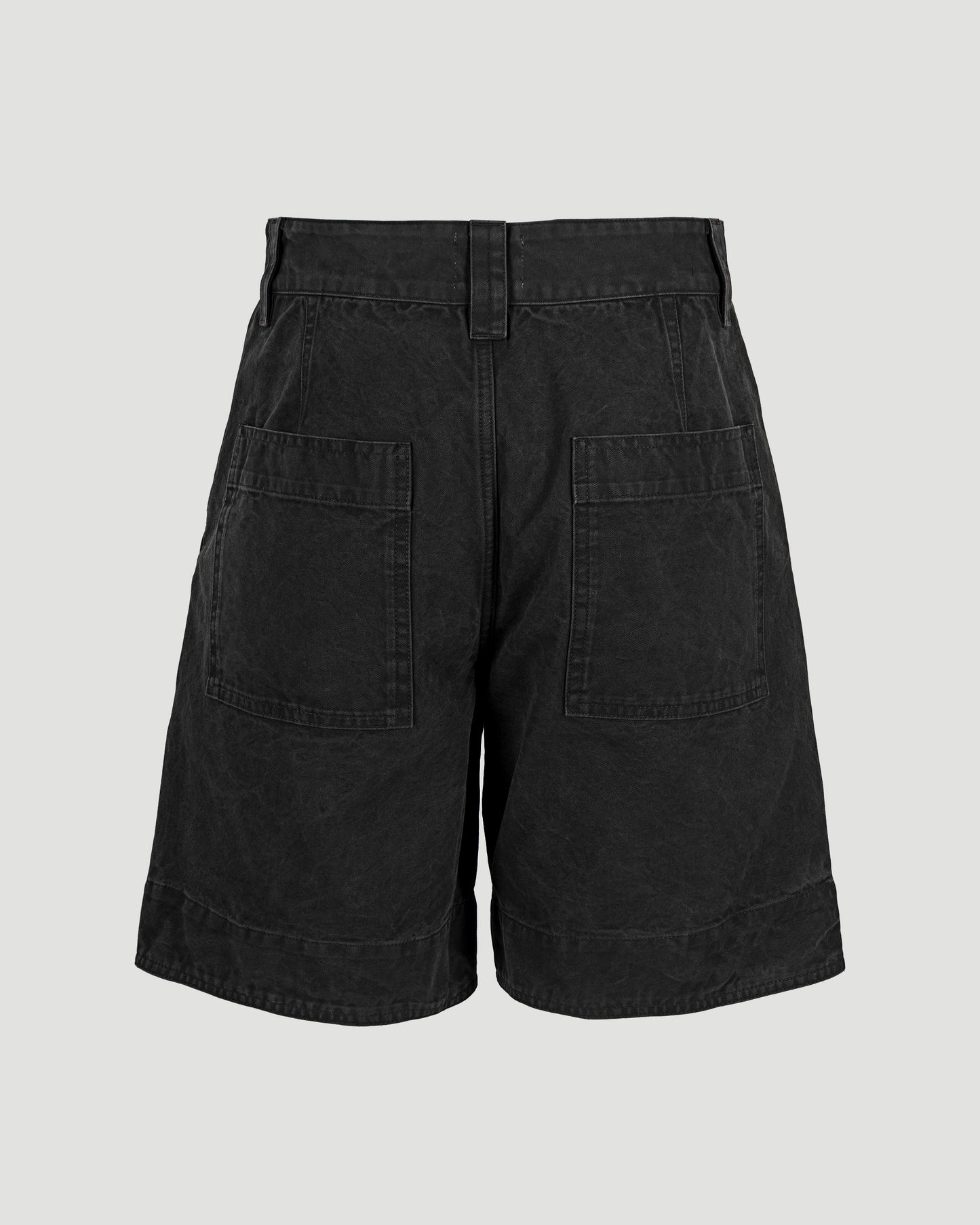 Baggy Cargo Shorts in Faded Black