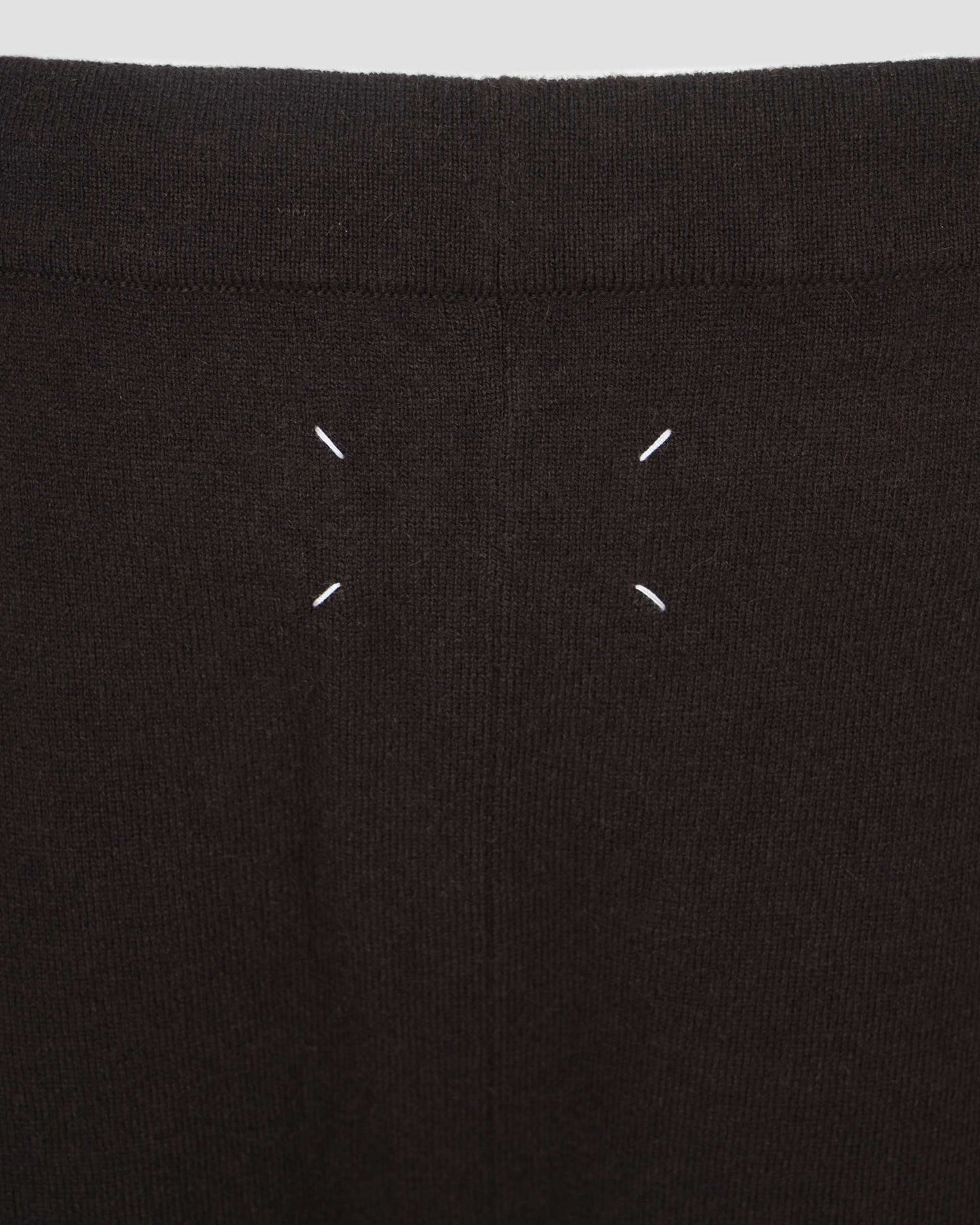 Cashmere Knit Shorts in Brown