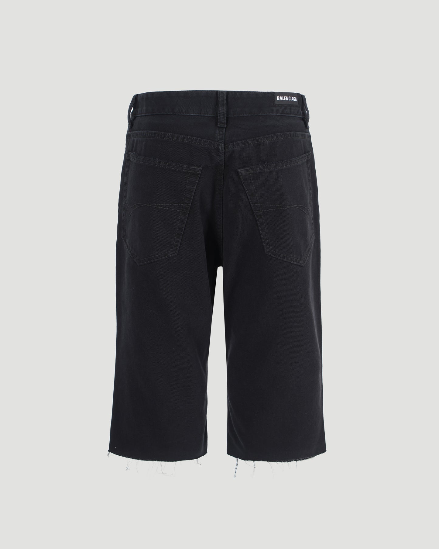 SLIM SHORTS IN BLACK