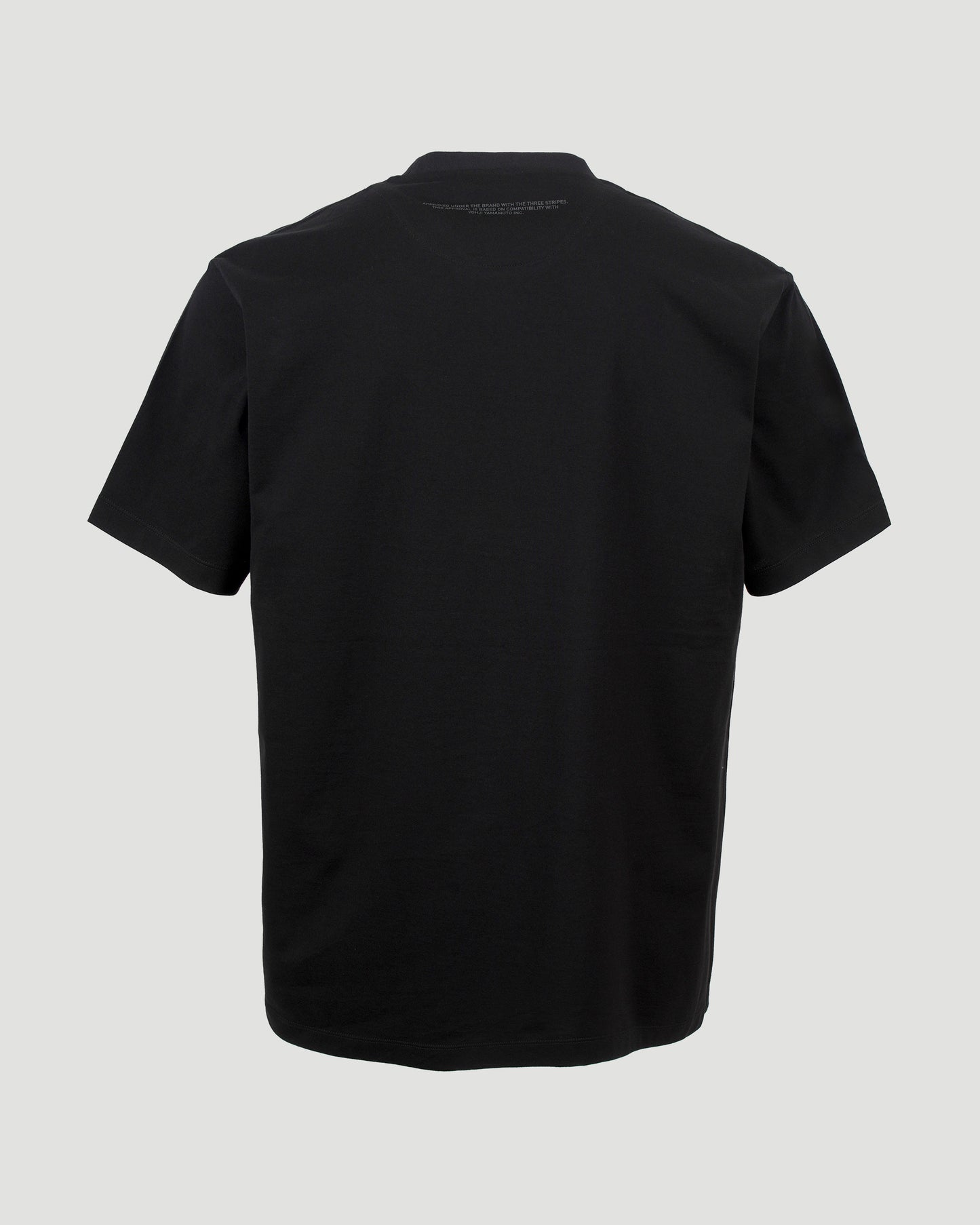 Regular Short Sleeve Tee in Black
