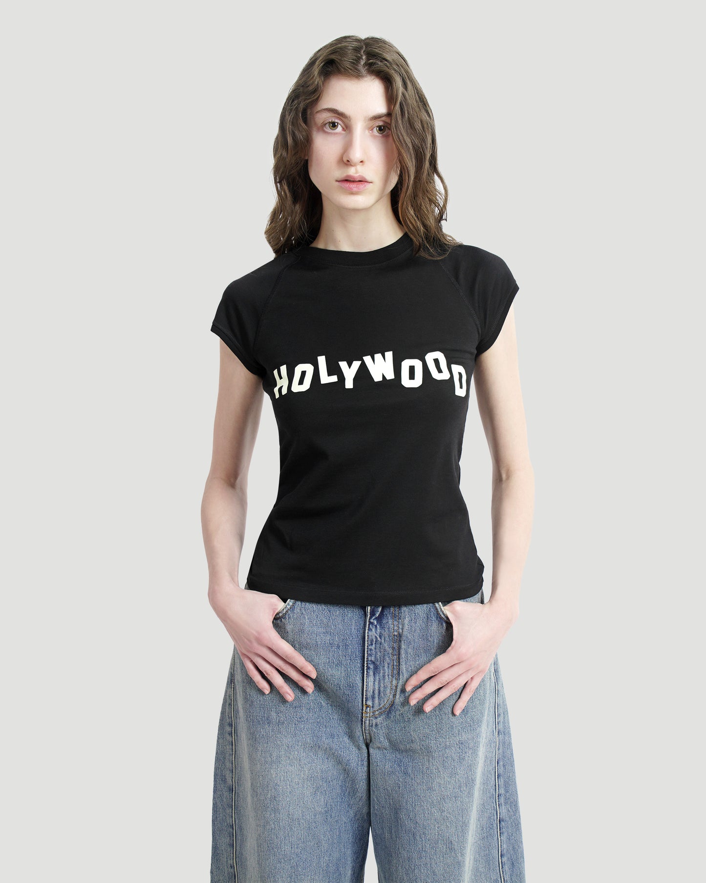 Small Fit T-Shirt in Black