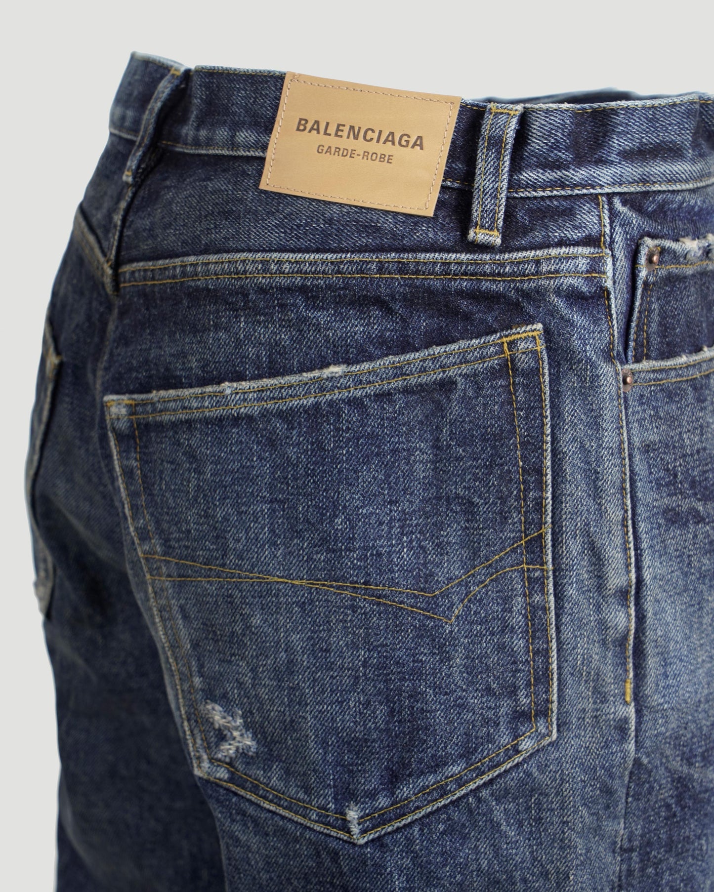 RELAXED JEANS IN NAVY BLUE