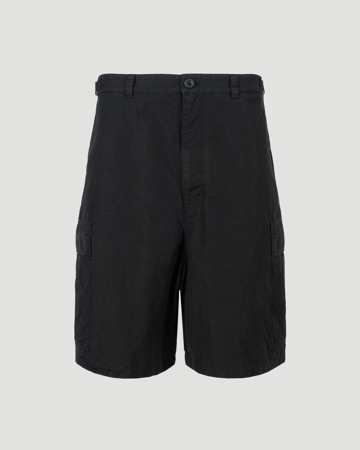 CARGO SHORTS IN BLACK