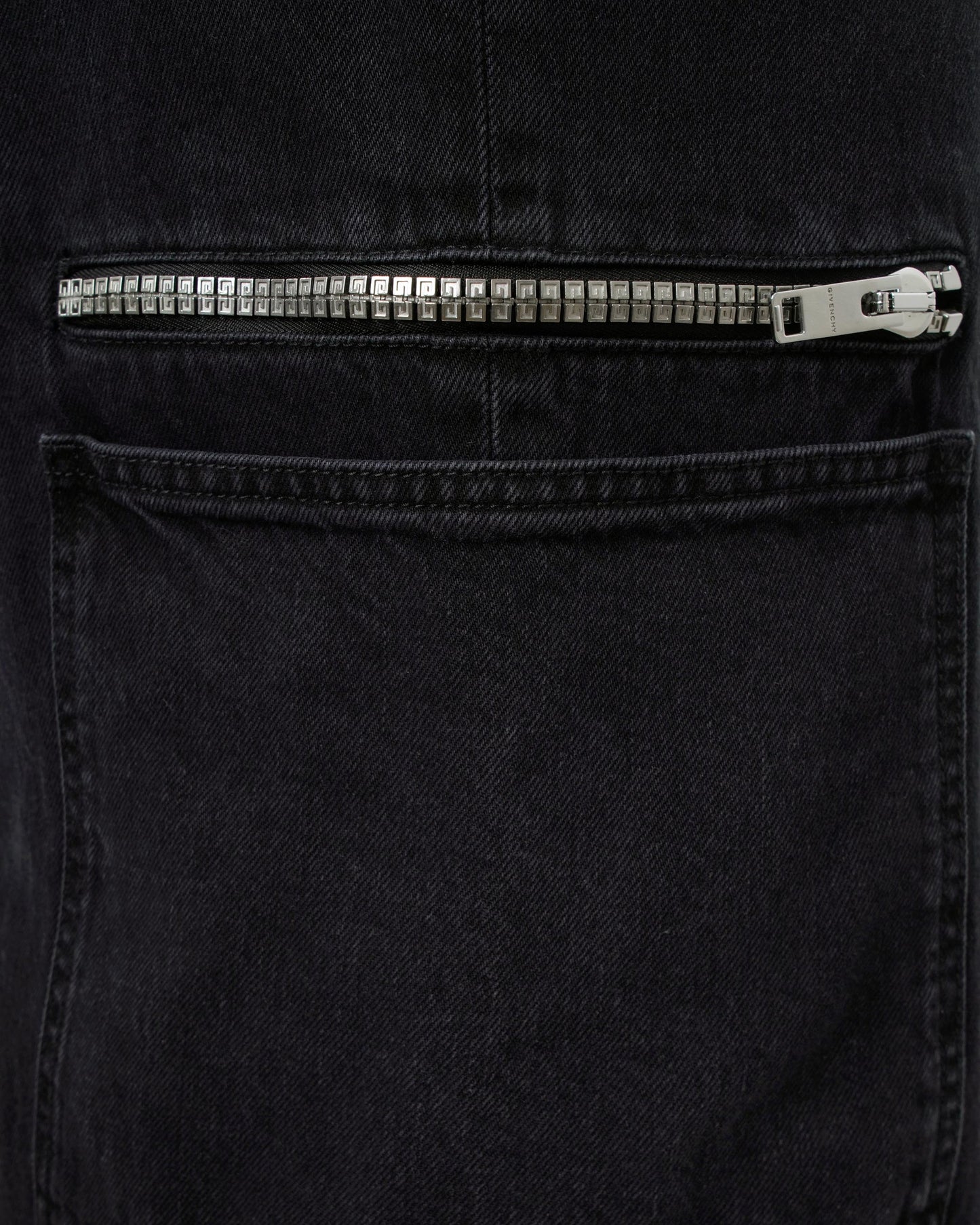Cargo pants in denim