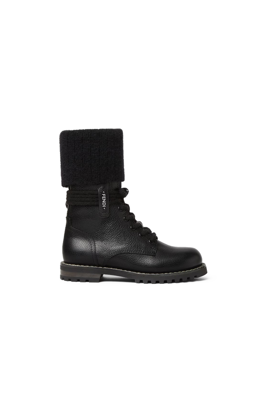 Commando Boots in Black