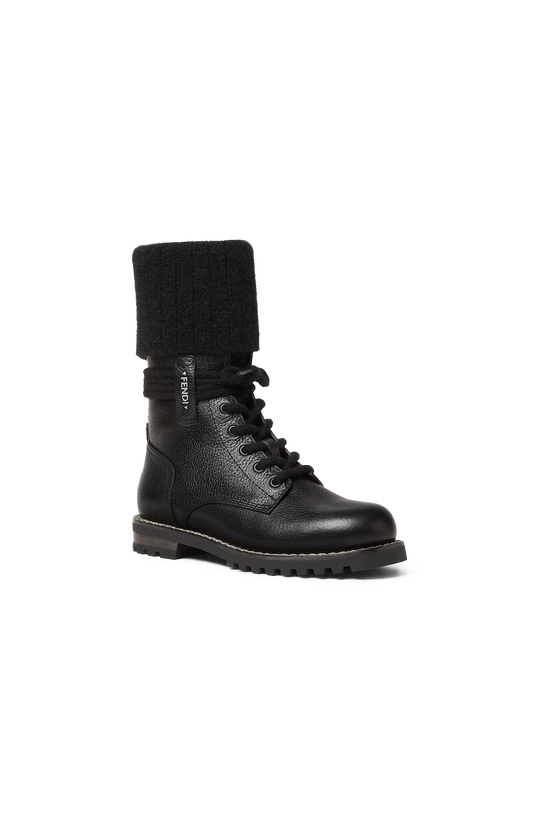 Commando Boots in Black