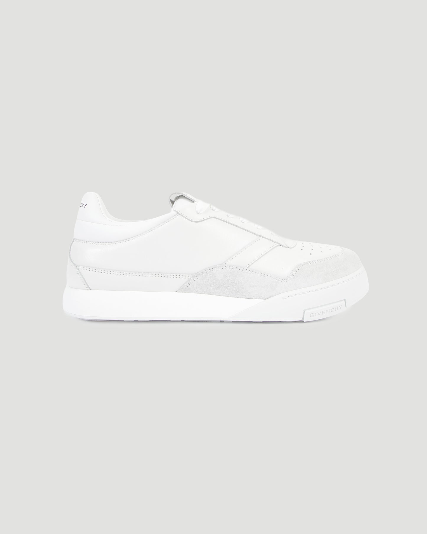 Yard Sneakers