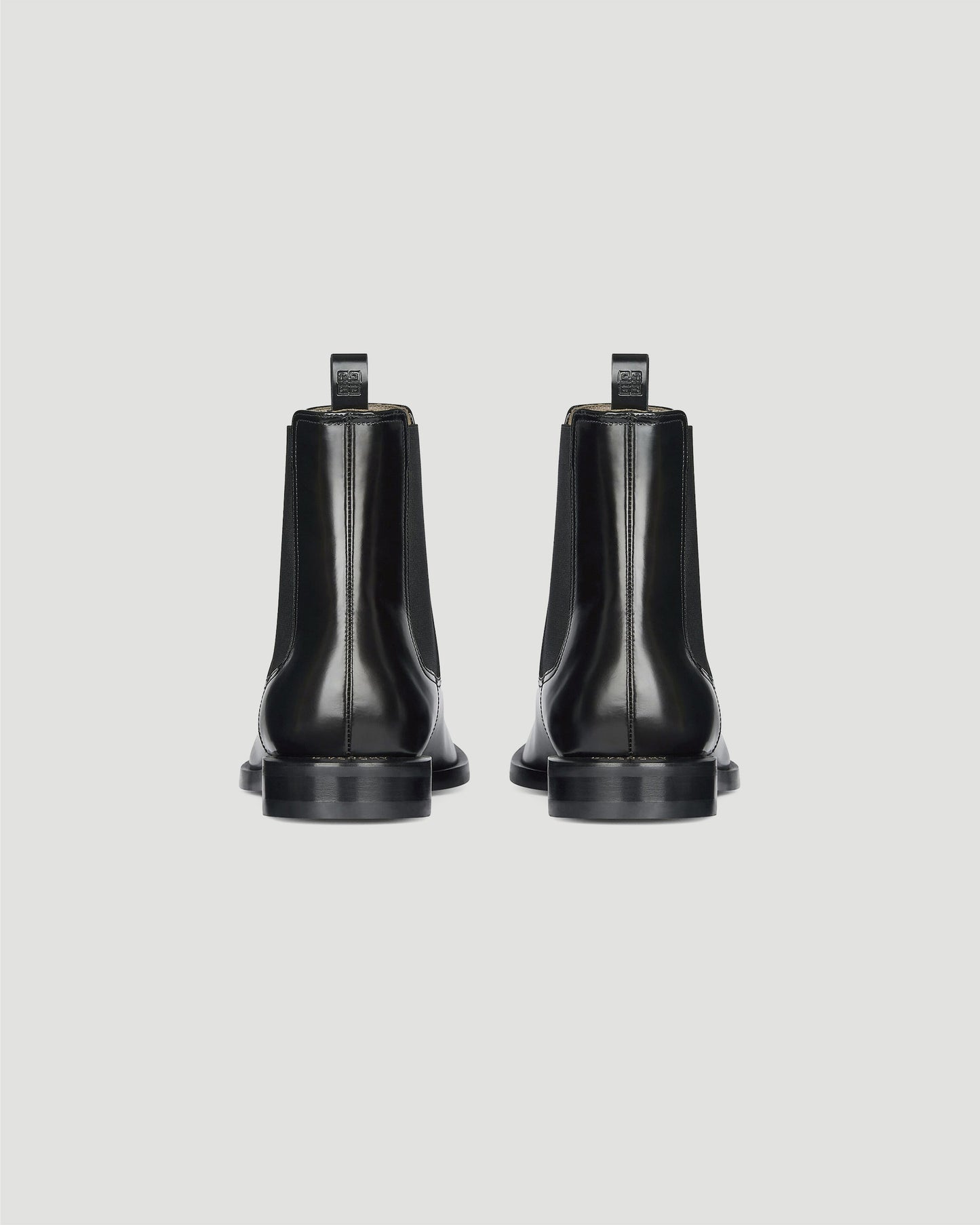 Classic Chelsea Boots in Leather