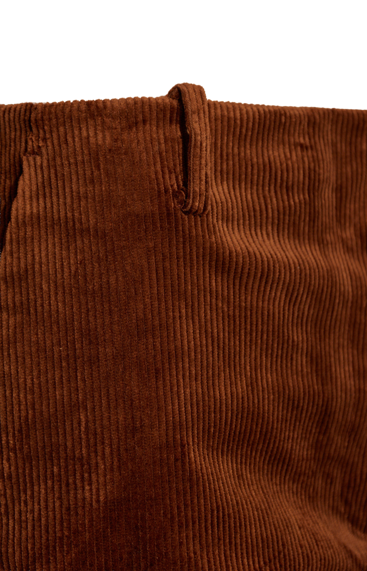 Trousers in Brown Corduroy