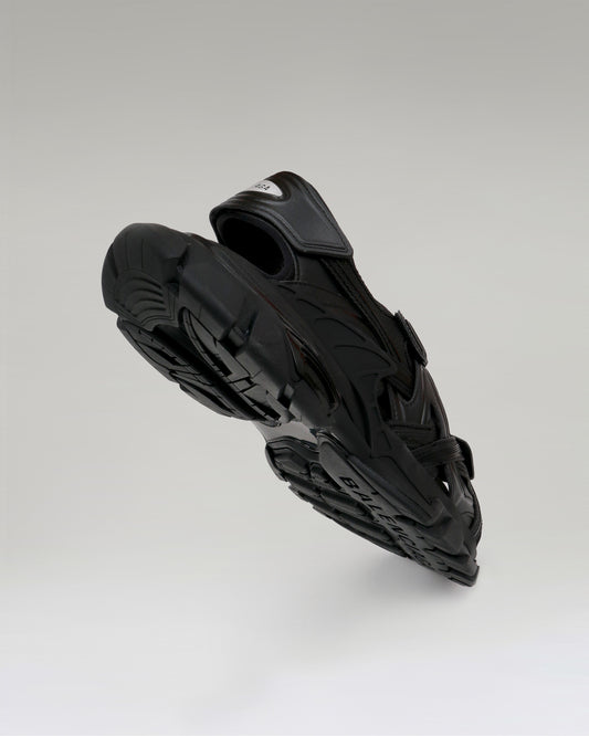 TRACK SANDALS IN BLACK