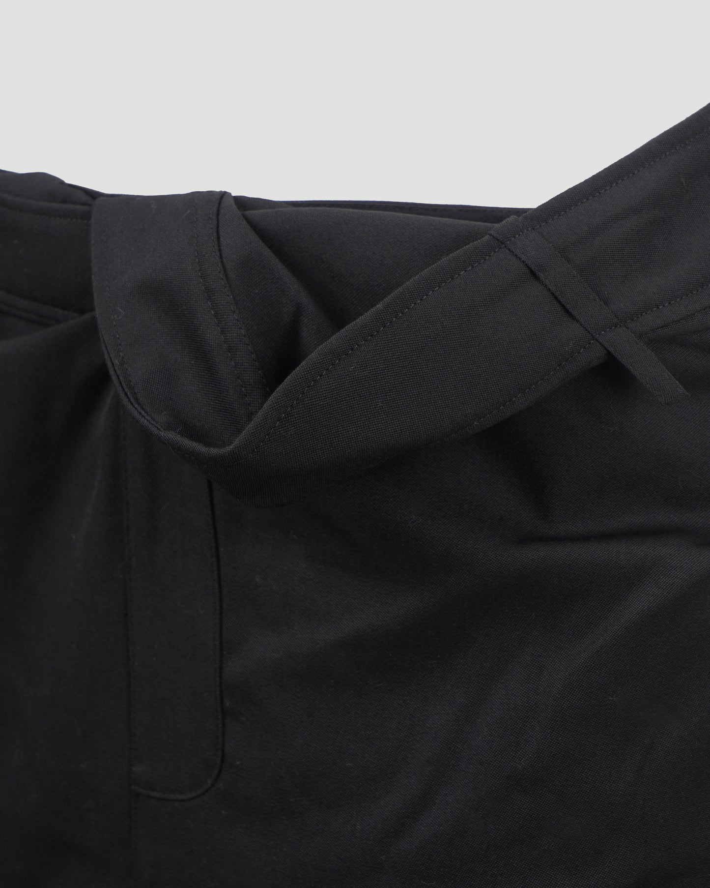 Twisted mini skirt in black