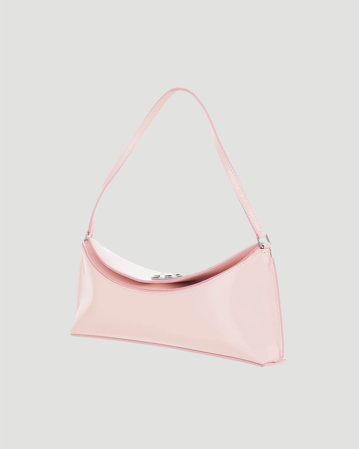 The Ovalo Clutch in Pale Pink